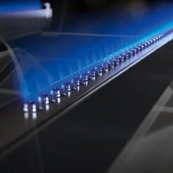 Weber Genesis SA-E-330 -Outdoor Grilling - Weber 8037939 A V3.eps High 84364.1648392559